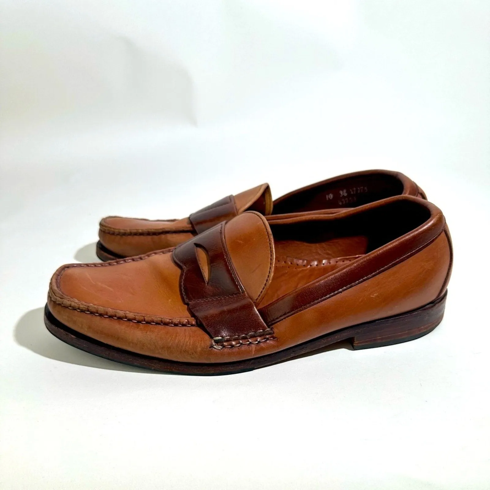 Allen Edmonds Burke Penny Loafers - 10