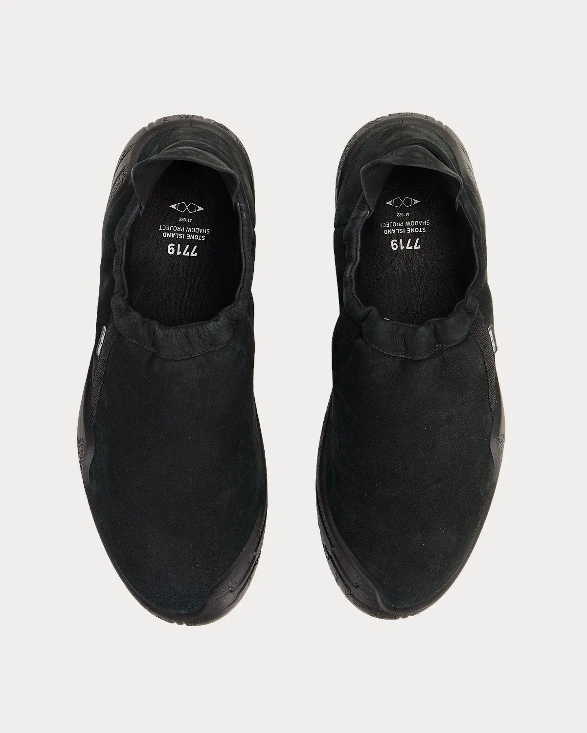 MOC_CHAPTER 1 Black Slip On Sneakers