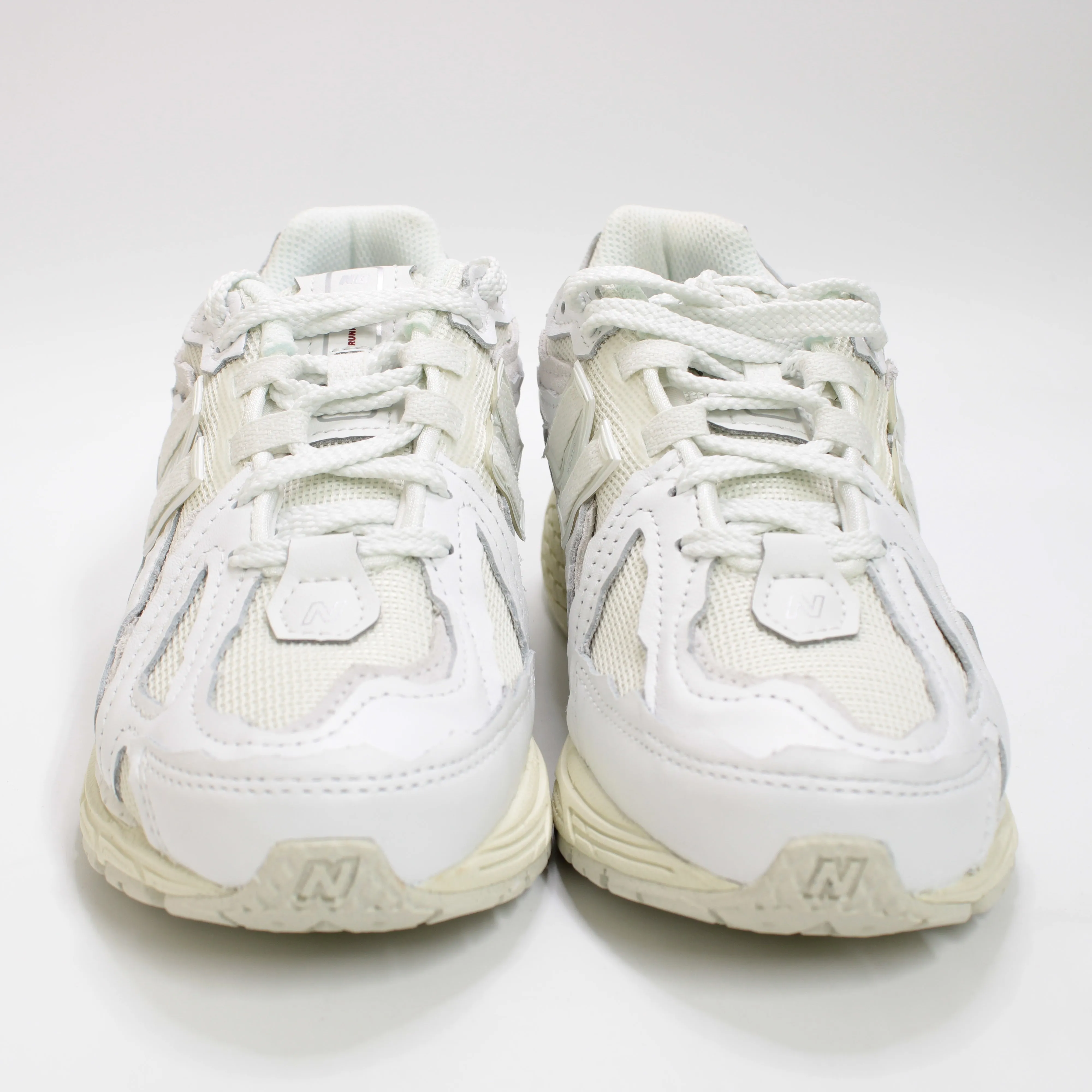 New Balance 1906 Trainers Sea Salt Grey