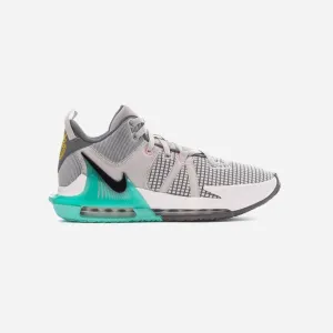 Nike LeBron Witness 8 Flat Pewter Mint
