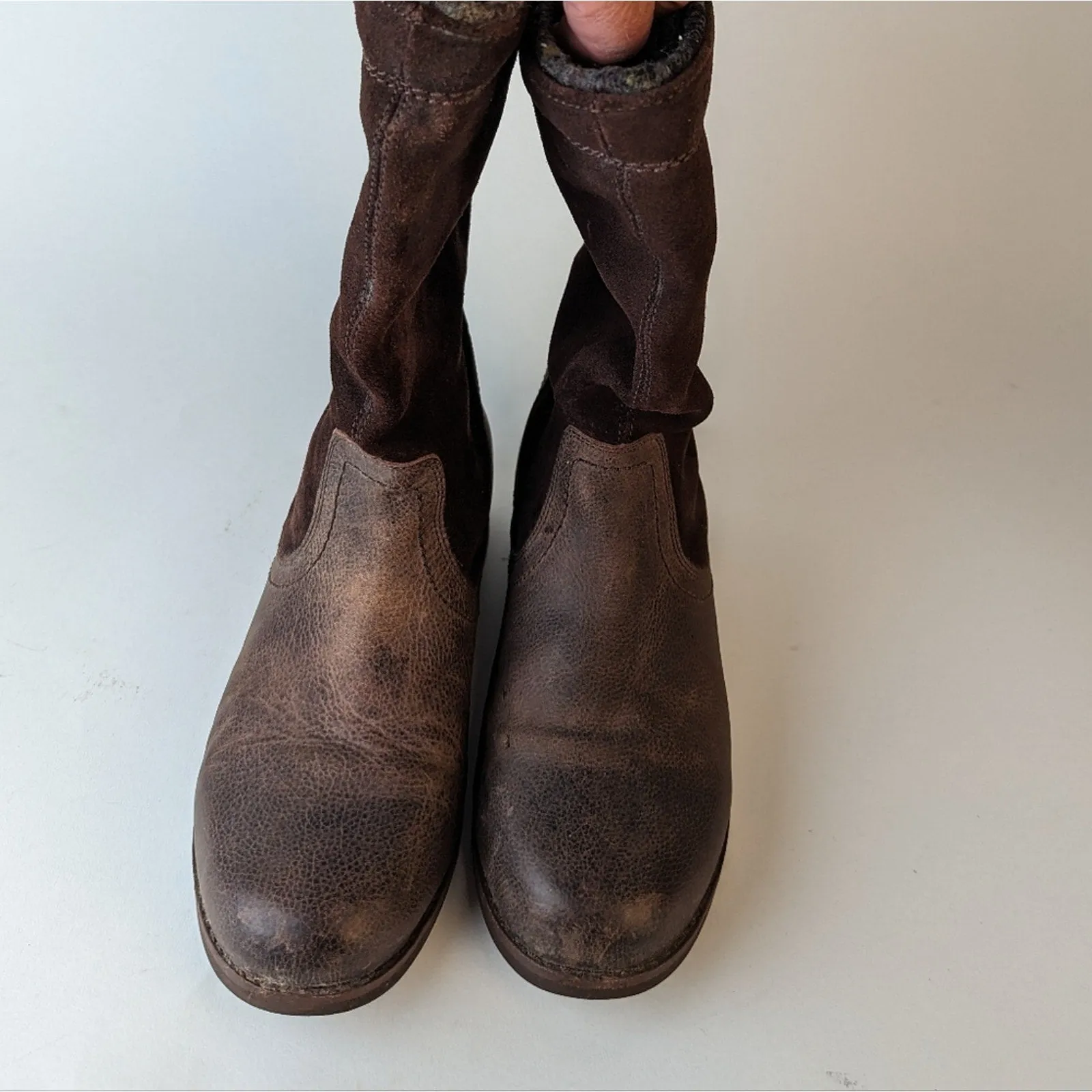 OluKai Women's Haleakala Suede Boots - 7.5