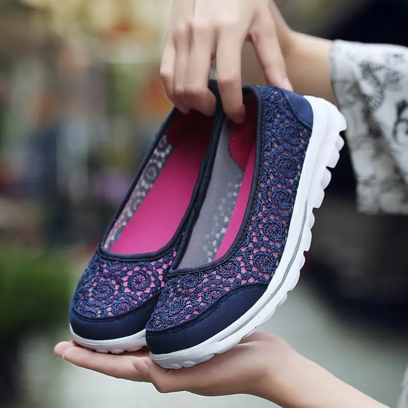 Women Casual Breathable Hollow Lace Flats Shoes