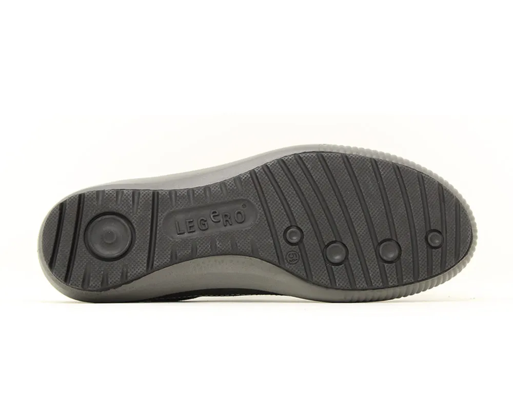 Womens Stable Tanaro Metall Velour Trainers